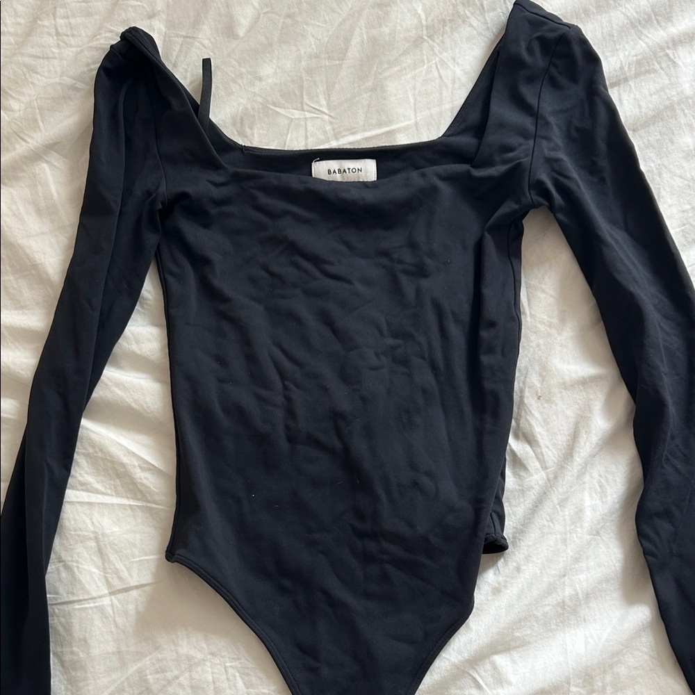 Aritzia Babaton Black Top